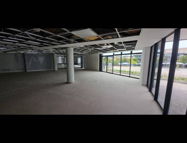 BUSINESS PROPERTY TO RENT IN VORNA VALLEY